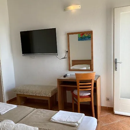 Vinka Tudor 3* Hvar Town