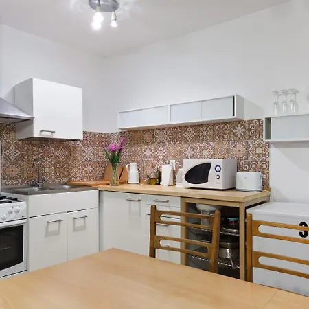 Vinka Tudor 3* Hvar Town