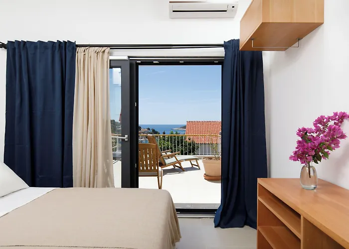 Vinka Tudor 3* Hvar Town