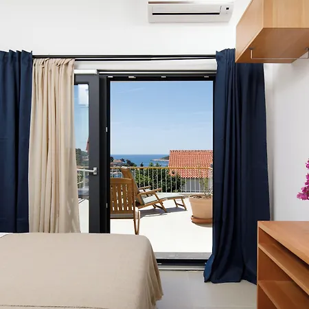 Vinka Tudor 3* Hvar Town