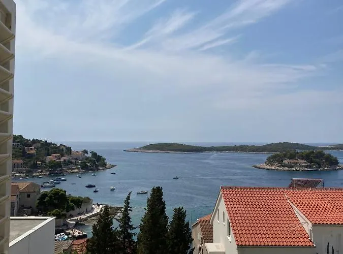 Vinka Tudor 3* Hvar Town