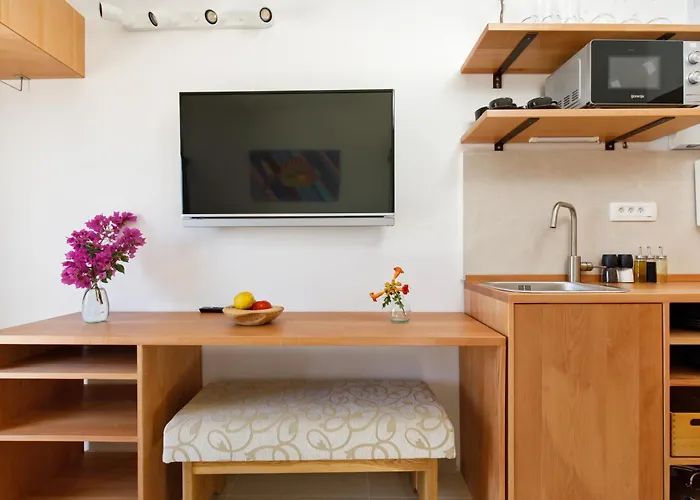 Vinka Tudor Hvar Town